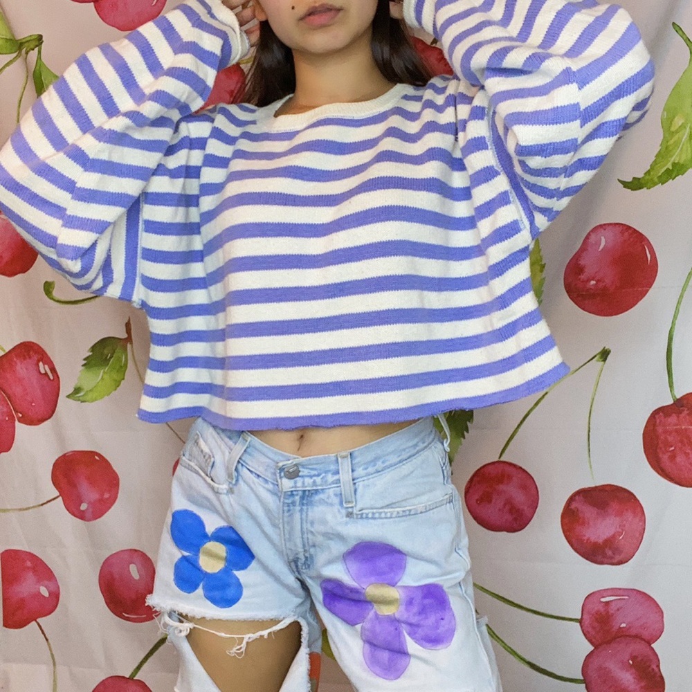VTG Cropped Striped Sweater